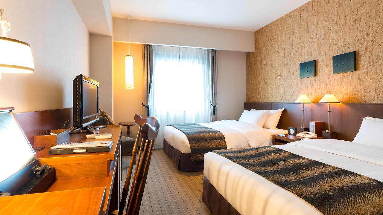 Marunouchi 3*